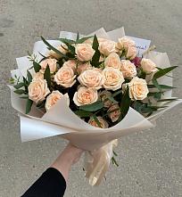 Букет Кремовые розы Латте в Волчихе